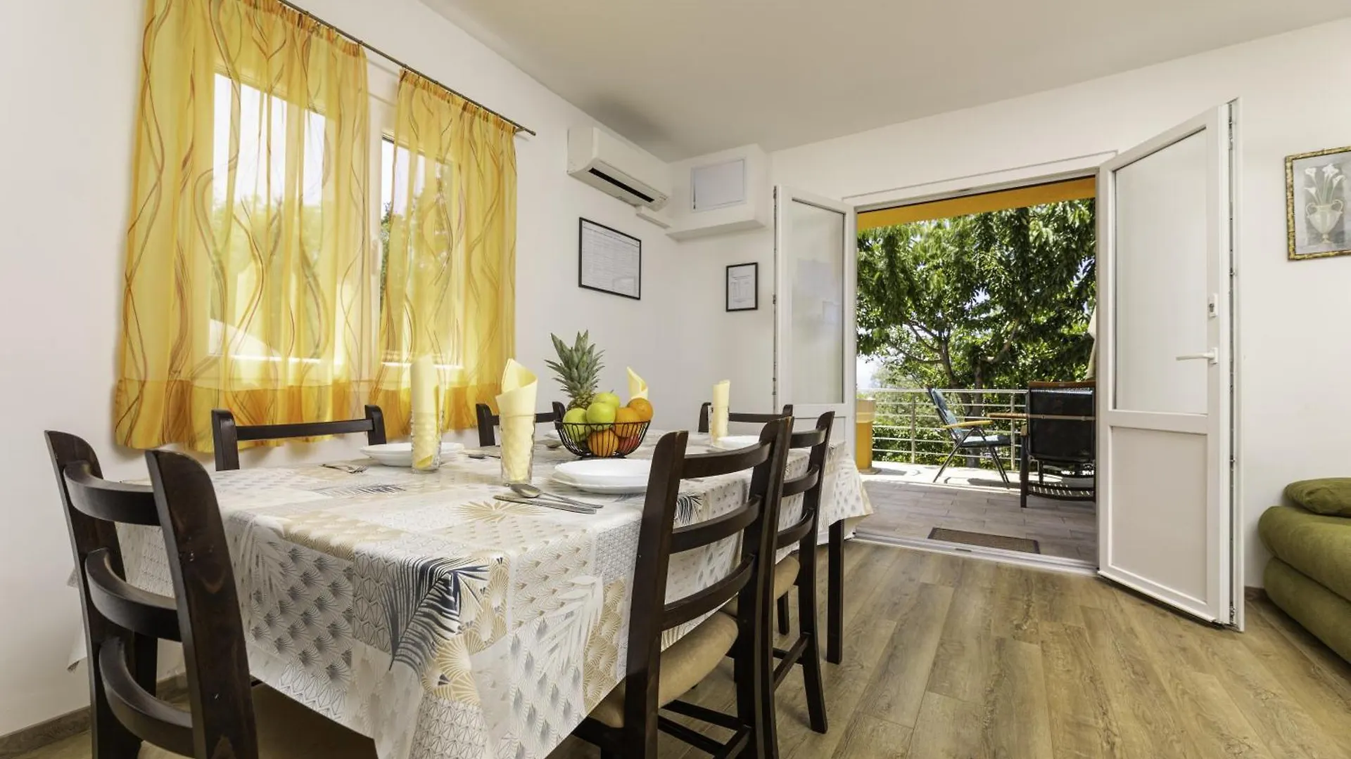 Apartments With A Swimming Pool , Krk - 22249 Sveti Vid-Miholjice 0*,